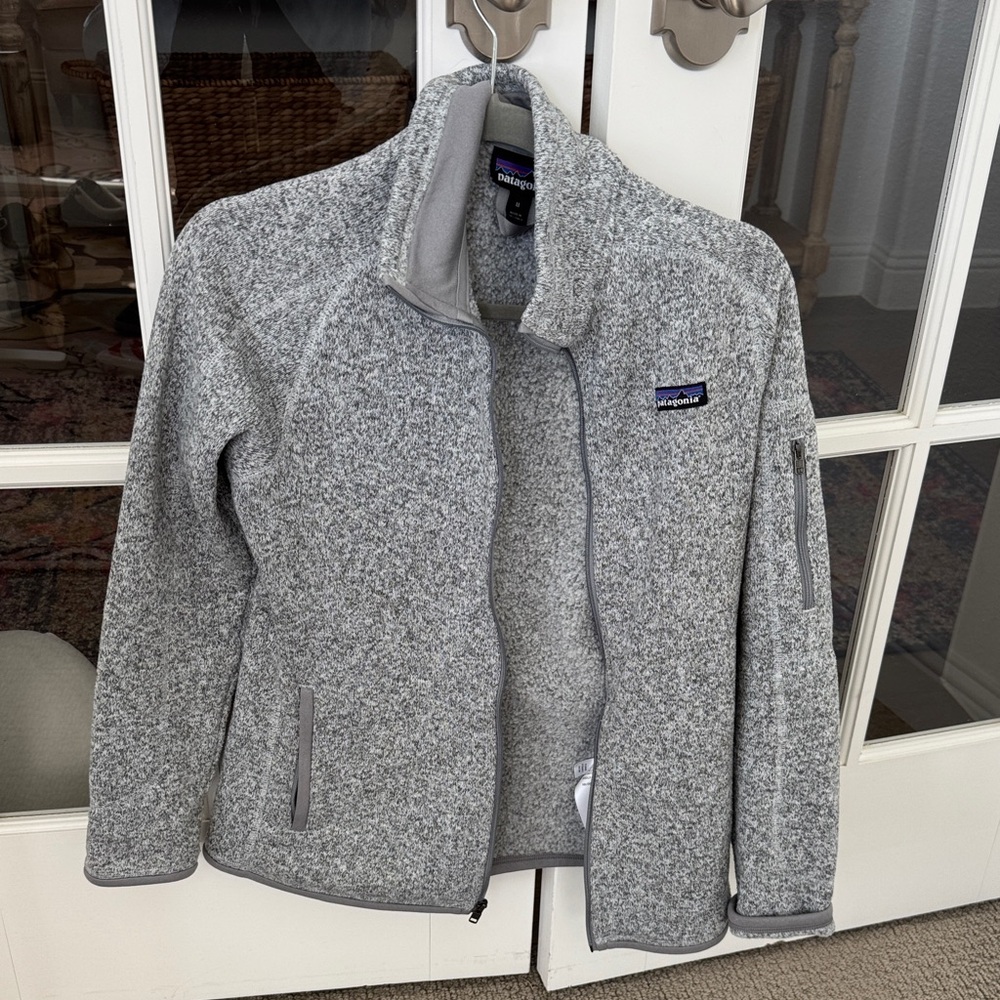 Patagonia Women's Heather Gray Teddy Jacket